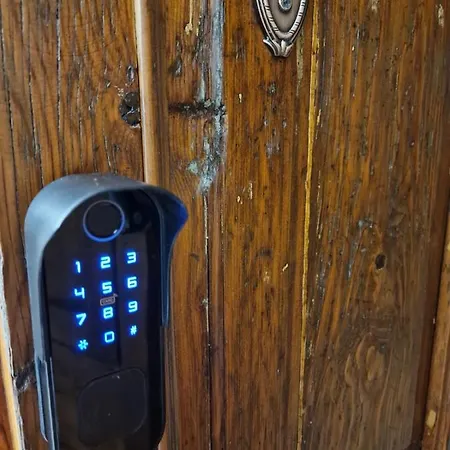 Cavour Numero Venti *