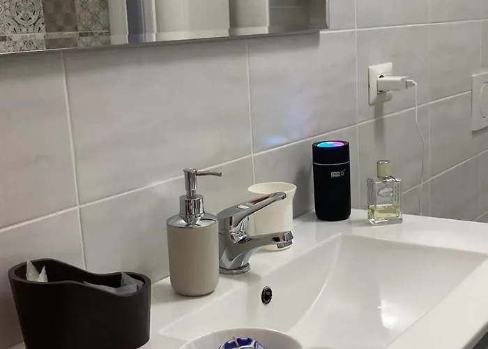 Cavour Numero Venti 別荘 *