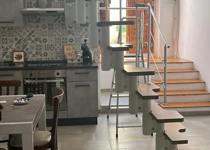 Cavour Numero Venti Bernalda